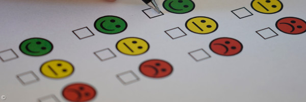 Umfrage auf Papier zum Ausfüllen